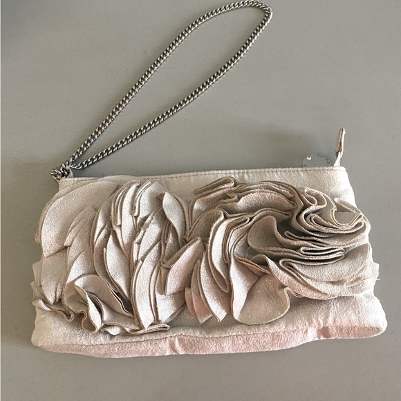 NEW WHBM Clutch;Cool Design;Interior Storage Pockets;Chic Neutral;9” X 5” - Picture 1 of 7